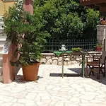 La Casa Di Bella A Tradional Stone House With Barbecue * Kariá