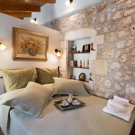 Nyaraló La Casa Di Bella A Tradional Stone House With Barbecue Kariá