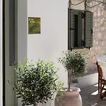 La Casa Di Bella A Tradional Stone House With Barbecue
