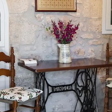 La Casa Di Bella A Tradional Stone House With Barbecue Kariá