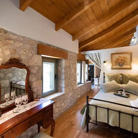 La Casa Di Bella A Tradional Stone House With Barbecue Dom wakacyjny *