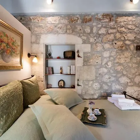 La Casa Di Bella A Tradional Stone House With Barbecue Tatil Evi