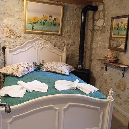 La Casa Di Bella A Tradional Stone House With Barbecue Dom wakacyjny