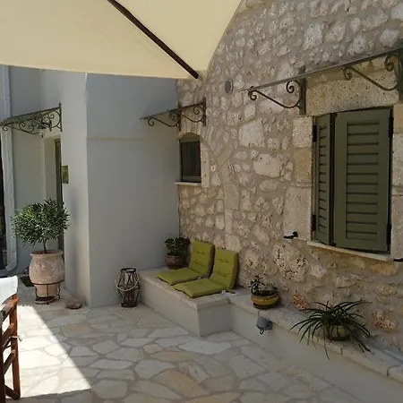 Ferienhaus La Casa Di Bella A Tradional Stone House With Barbecue *