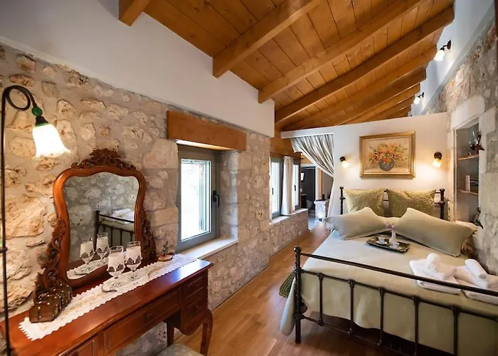 La Casa Di Bella A Tradional Stone House With Barbecue Σπίτι διακοπών *