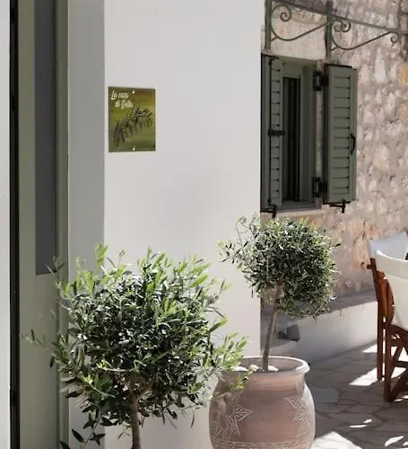 La Casa Di Bella A Tradional Stone House With Barbecue