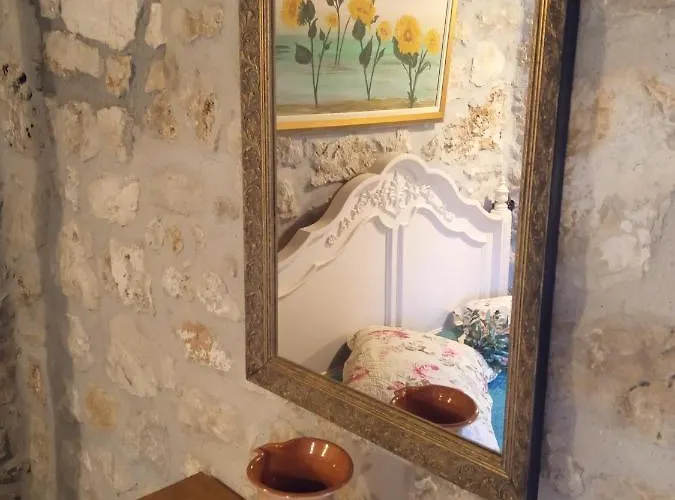 Σπίτι διακοπών La Casa Di Bella A Tradional Stone House With Barbecue Καρυά